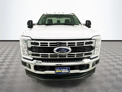 New 2026 Ford F350 XL w/ XL Chrome Package AWD/4WD image 2