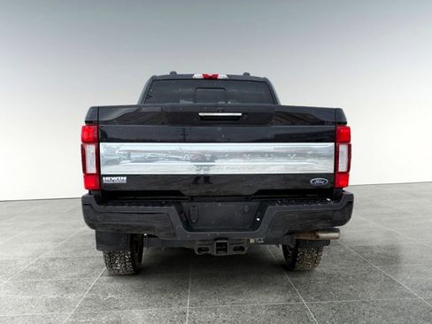 Used 2021 Ford F350 Platinum w/ FX4 Off-Road Package image 4