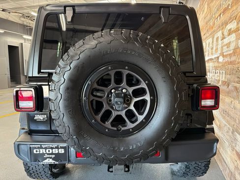 Used 2023 Jeep Wrangler Unlimited Sport AWD/4WD image 24