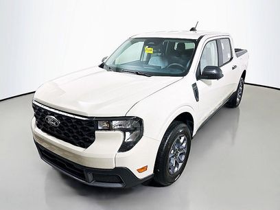 New 2025 Ford Maverick XLT w/ Equipment Group 302A