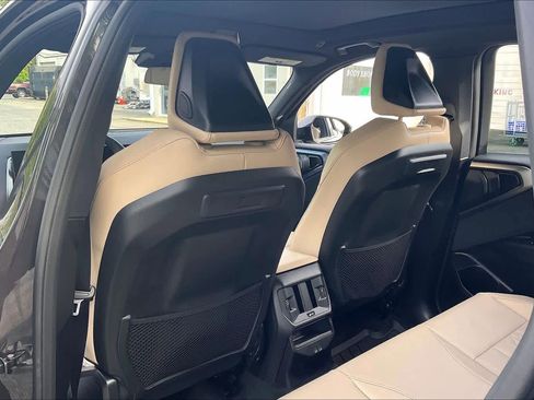 Used 2025 BMW X3 xDrive30i w/ M Sport Package AWD/4WD image 22