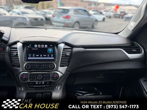 Used 2018 Chevrolet Suburban LT AWD/4WD image 25