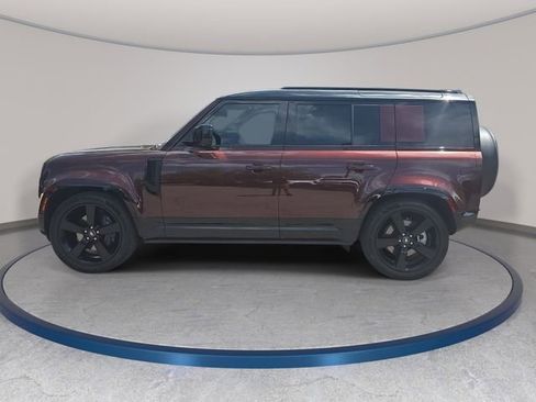 Certified 2025 Land Rover Defender 110 Sedona Red Edition AWD/4WD image 9
