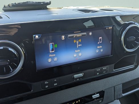 New 2026 Mercedes-Benz Sprinter 2500 image 6