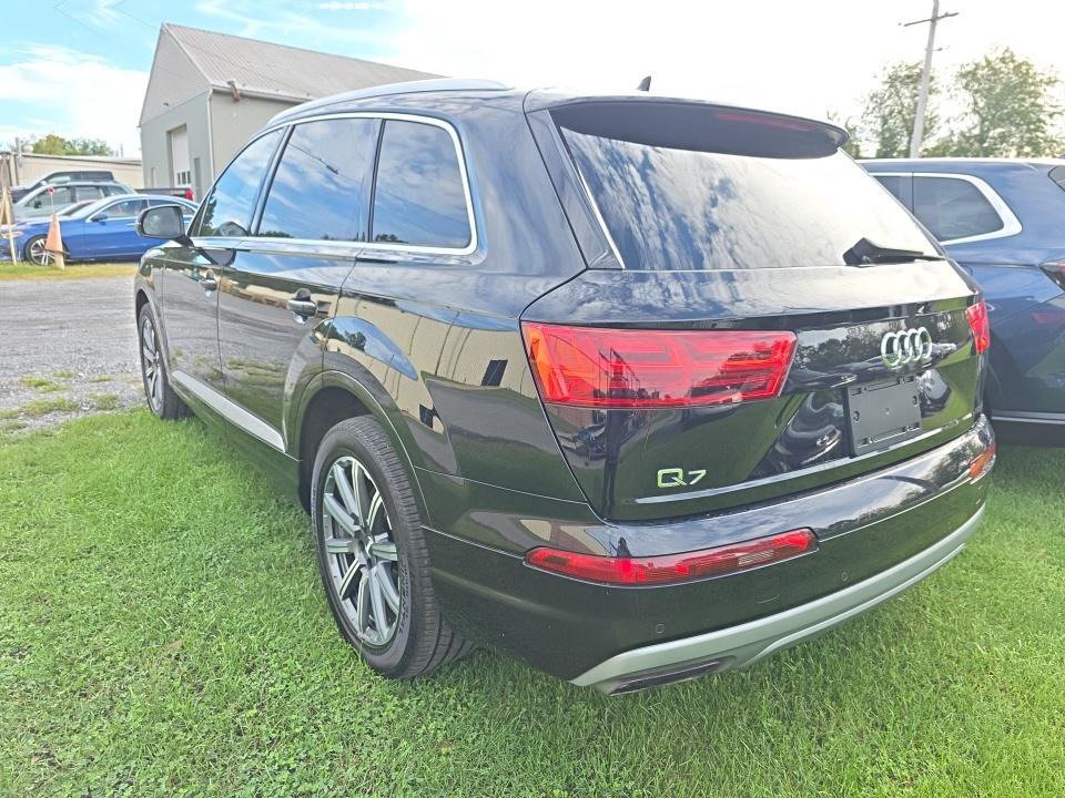 Used 2019 Audi Q7 3.0T Premium Plus w/ Premium Plus Package AWD/4WD image 4