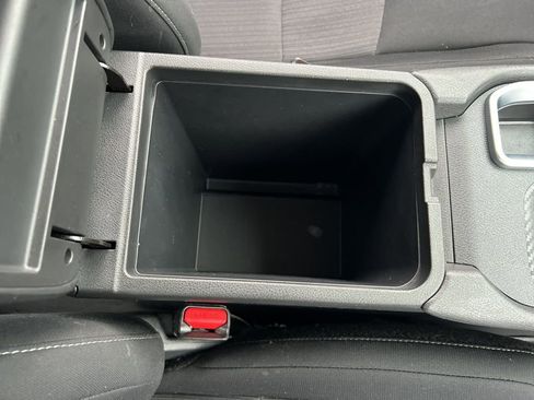 Certified 2024 Nissan Sentra SV image 23