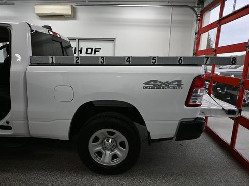 Used 2019 RAM 1500 Tradesman AWD/4WD image 40