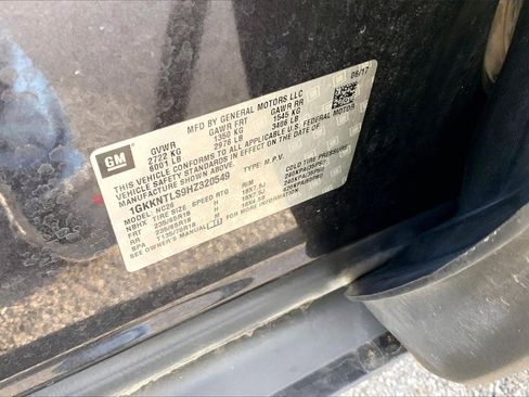 Used 2017 GMC Acadia SLE w/ Driver Alert Package I image 26