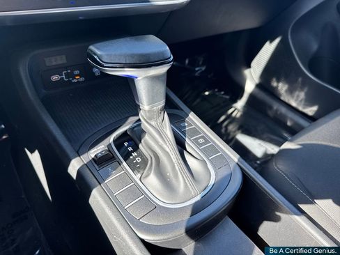 Used 2024 Hyundai Kona SEL image 49