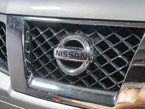 Used 2017 Nissan Frontier SV w/ SV Value Truck Package image 8