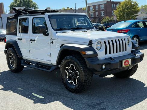 Used 2018 Jeep Wrangler Unlimited Sport S image 5