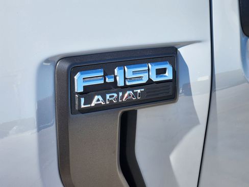 Used 2023 Ford F150 Lariat image 13