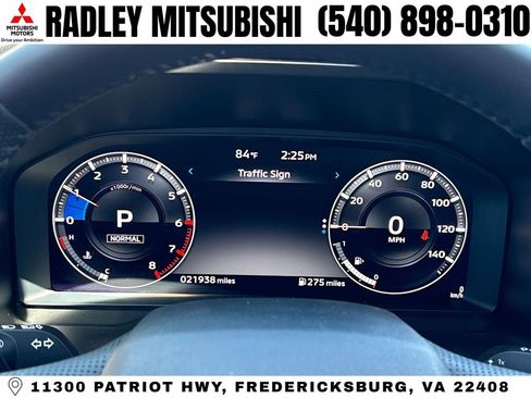 Used 2024 Mitsubishi Outlander SEL AWD/4WD image 7