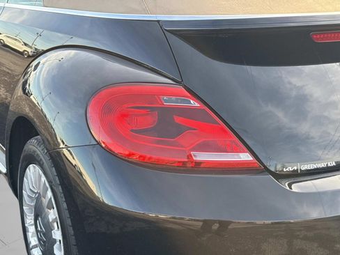 Used 2014 Volkswagen Beetle 1.8T image 34