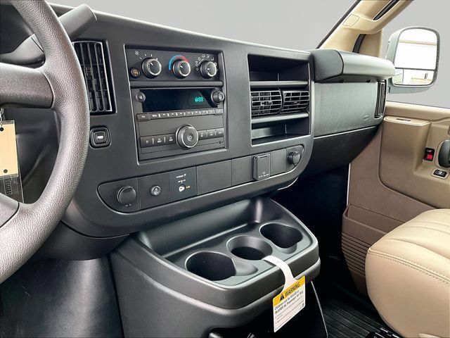 New 2026 Chevrolet Express 2500 RWD image 10
