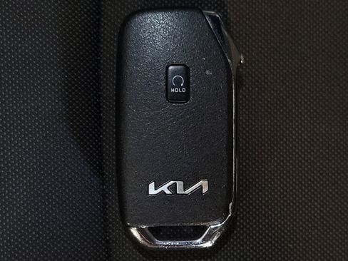 Used 2023 Kia Forte GT-Line w/ GT-Line Premium Package FWD image 32