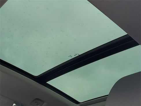 Used 2023 Audi Q8 Premium Plus image 25