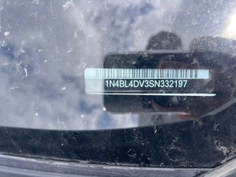 Used 2025 Nissan Altima 2.5 SV FWD image 5