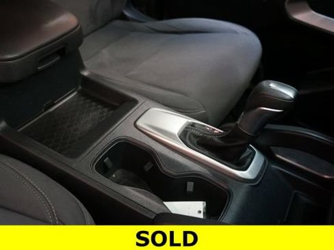 Certified 2022 Nissan Frontier SV AWD/4WD image 51
