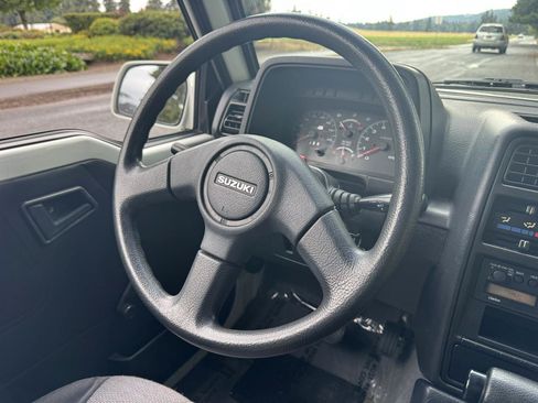 Used 1995 Suzuki Sidekick JX AWD/4WD image 21