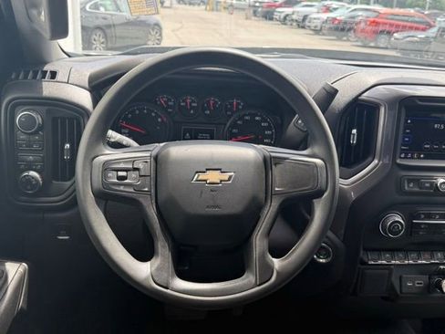 Used 2023 Chevrolet Silverado 1500 Custom AWD/4WD image 26