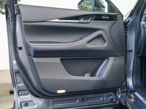 Certified 2025 INFINITI QX60 Pure image 19