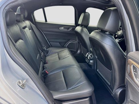 Used 2022 Alfa Romeo Giulia Ti w/ Active Assist Plus Package RWD image 28