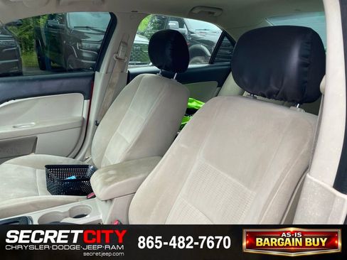Used 2008 Ford Fusion SE FWD image 10