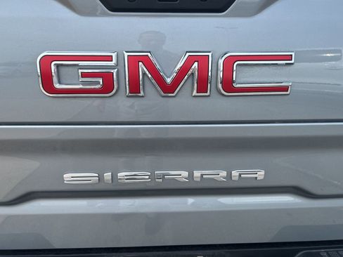 Used 2024 GMC Sierra 1500 SLT w/ SLT Premium Plus Package image 13