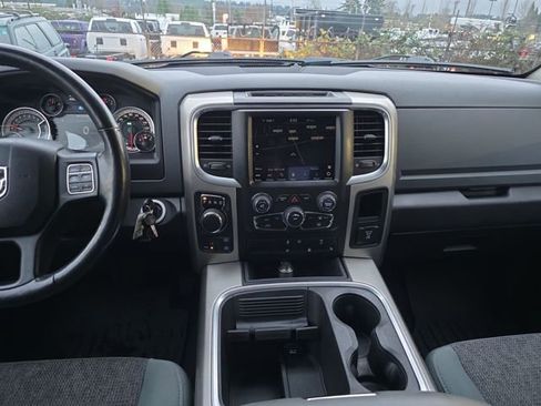 Used 2018 RAM 1500 SLT image 23