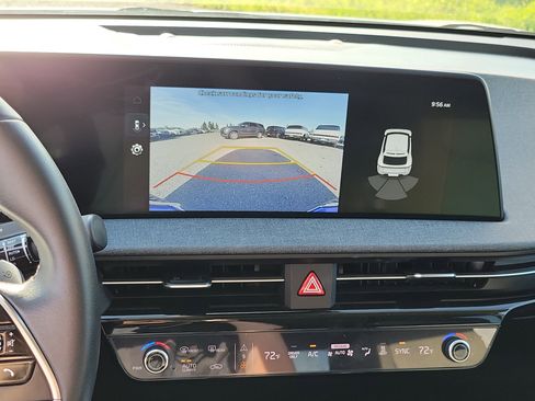 Used 2024 Kia EV6 Light image 13