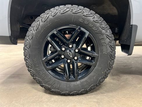 Certified 2024 Chevrolet Silverado 1500 LT Trail Boss w/ LT Trail Boss Premium Package image 10
