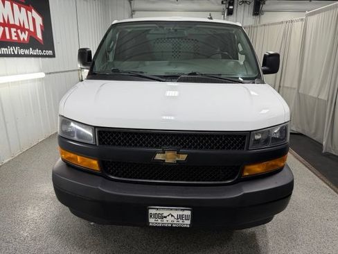 Used 2019 Chevrolet Express 2500 w/ Driver Convenience Package RWD image 2