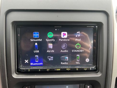 Used 2014 Ford F150 XLT w/ Equipment Group 302A Luxury image 34