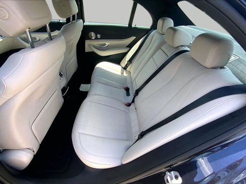 Used 2023 Mercedes-Benz E 350 Sedan image 21