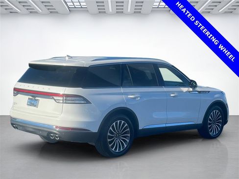 Certified 2023 Lincoln Aviator Reserve w/ Equipment Group 201A image 3