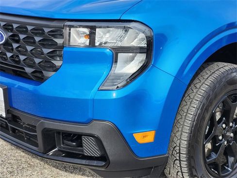 Used 2025 Ford Maverick XLT w/ XLT Luxury Package image 8