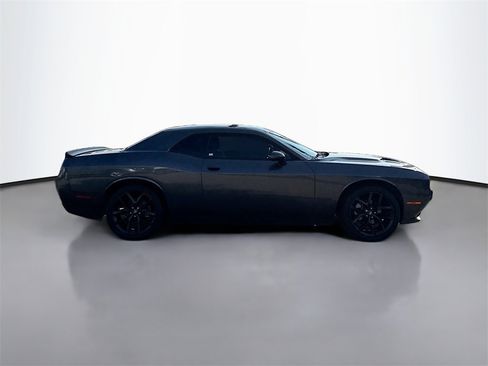 Used 2022 Dodge Challenger SXT w/ Blacktop Package image 8