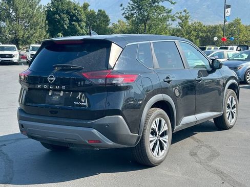Used 2023 Nissan Rogue SV AWD/4WD image 4