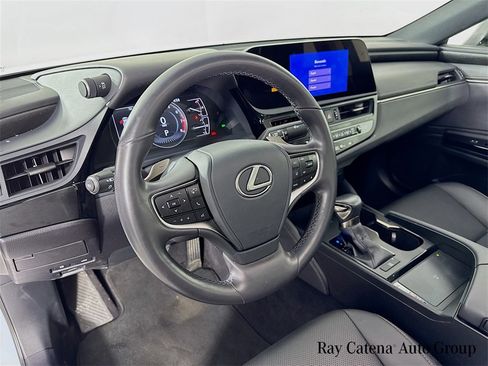 Certified 2024 Lexus ES 350 w/ Premium Package image 9