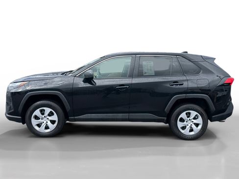 Used 2024 Toyota RAV4 LE image 2