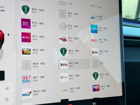 Used 2024 Tesla Model 3 Standard Range image 15