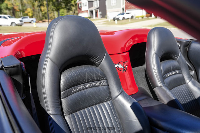 Used 1999 Chevrolet Corvette Convertible w/ Memory Pkg RWD image 38
