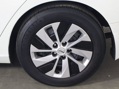 Used 2019 Nissan Altima 2.5 S FWD image 35