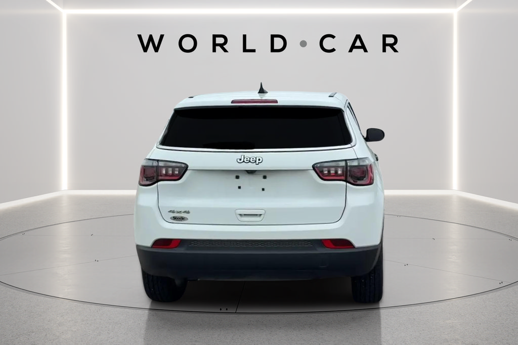Used 2023 Jeep Compass Sport AWD/4WD image 7
