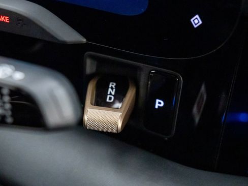 Used 2021 Porsche Taycan Turbo S image 23