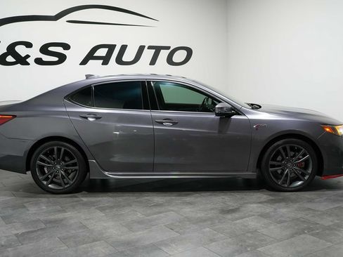 Used 2018 Acura TLX V6 w/ Technology & A-SPEC Pkg FWD image 8