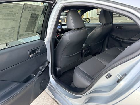 Used 2025 Lexus IS 300 w/ Premium Package image 26