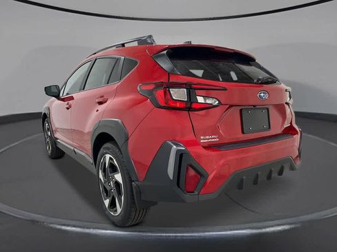Used 2025 Subaru Crosstrek 2.5i Limited AWD/4WD image 3