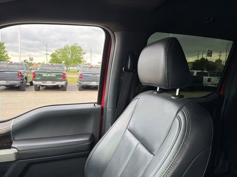 Used 2022 Ford F350 Lariat w/ Lariat Value Package AWD/4WD image 21